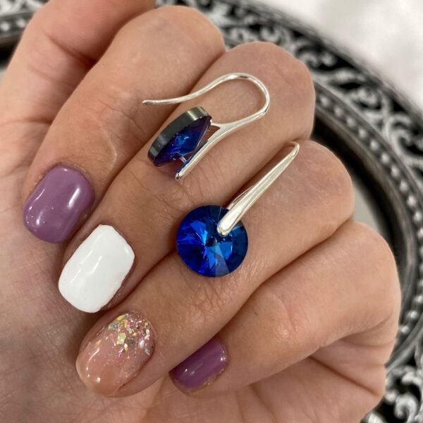 a argollas diseño cr redondo azul